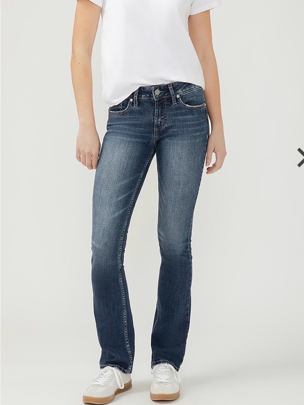 Silver Jeans Women's Bootcut Jeans - Dark Indigo. Suki slim boot